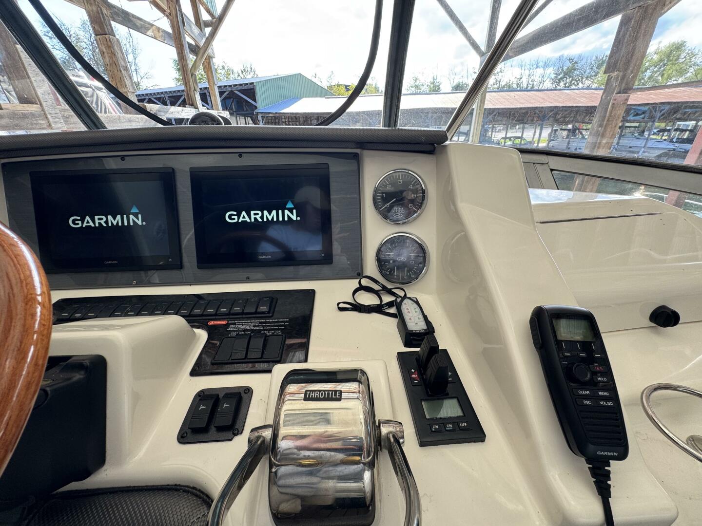 A Day in the Life 36ft Sea Ray Yacht For Sale