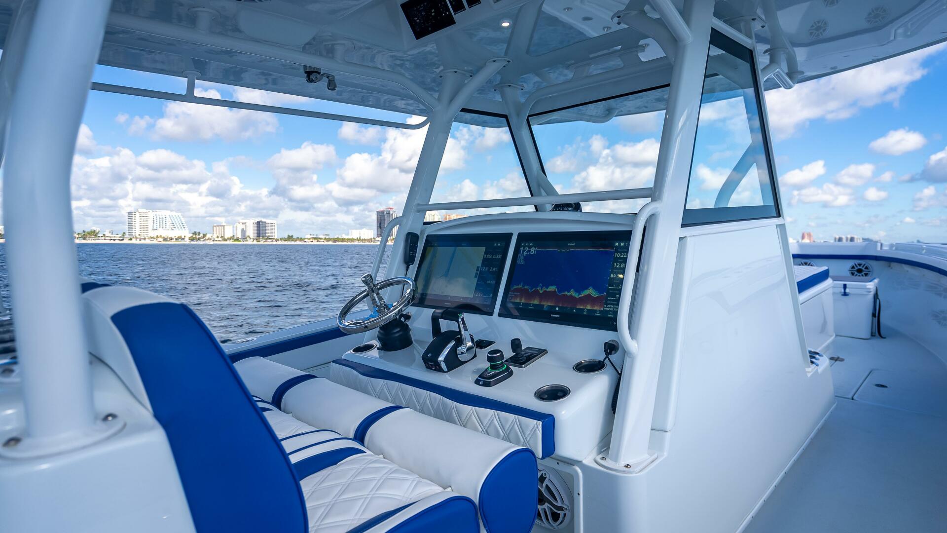 39ft Yellowfin Yacht For Sale