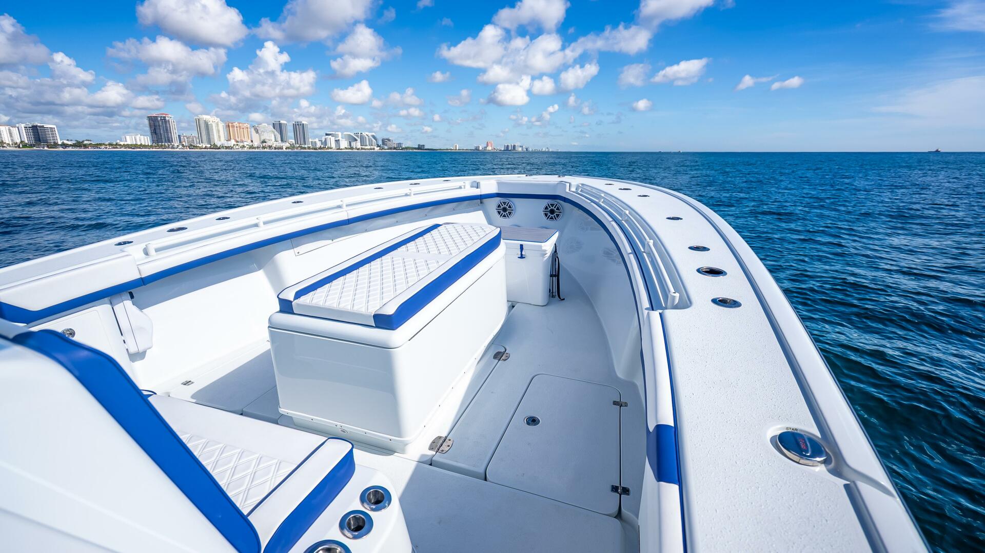 39ft Yellowfin Yacht For Sale