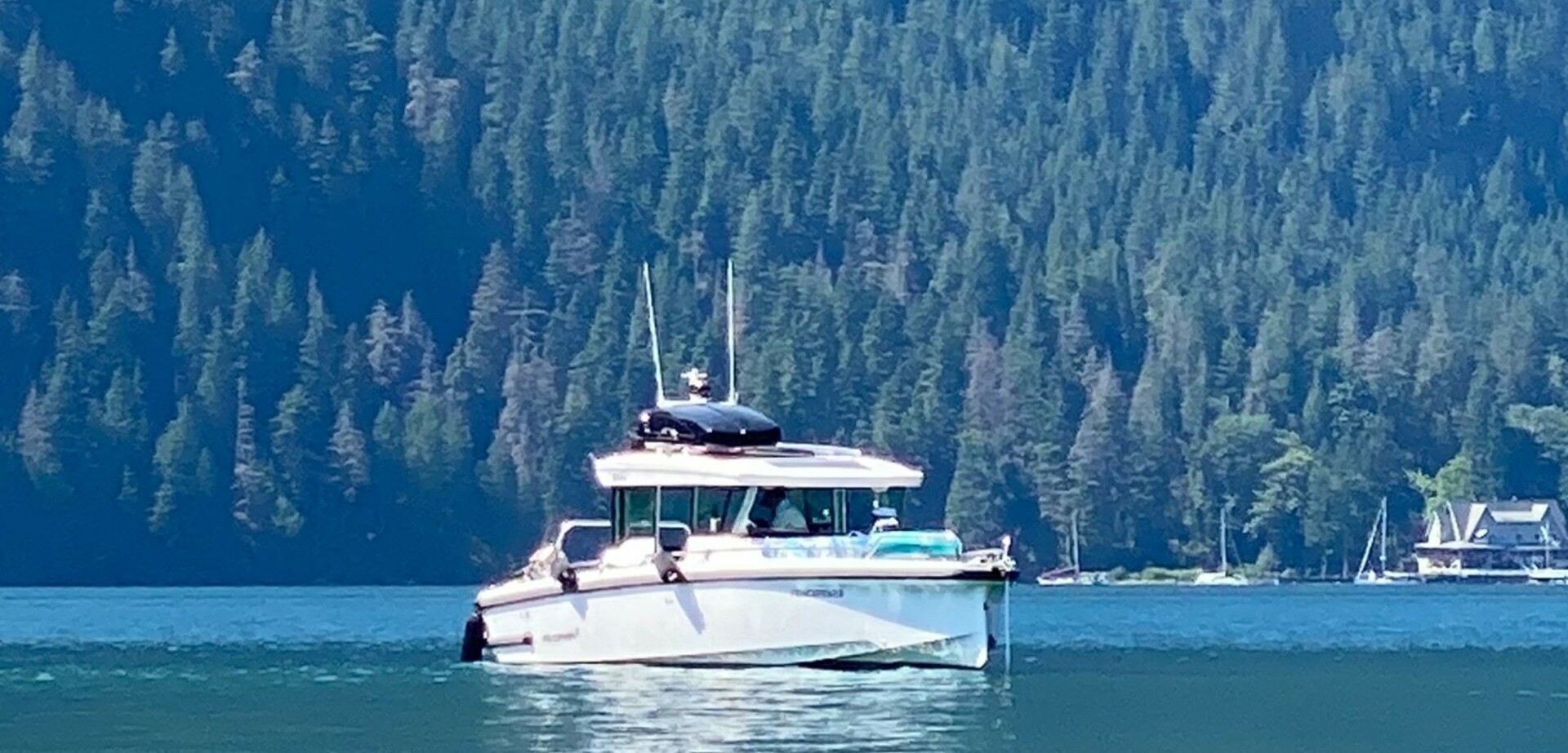 37ft Axopar Yacht For Sale