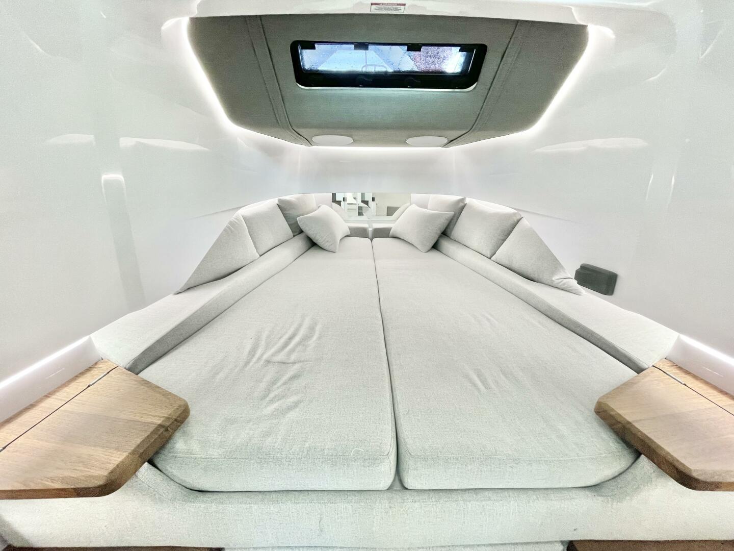 37ft Axopar Yacht For Sale
