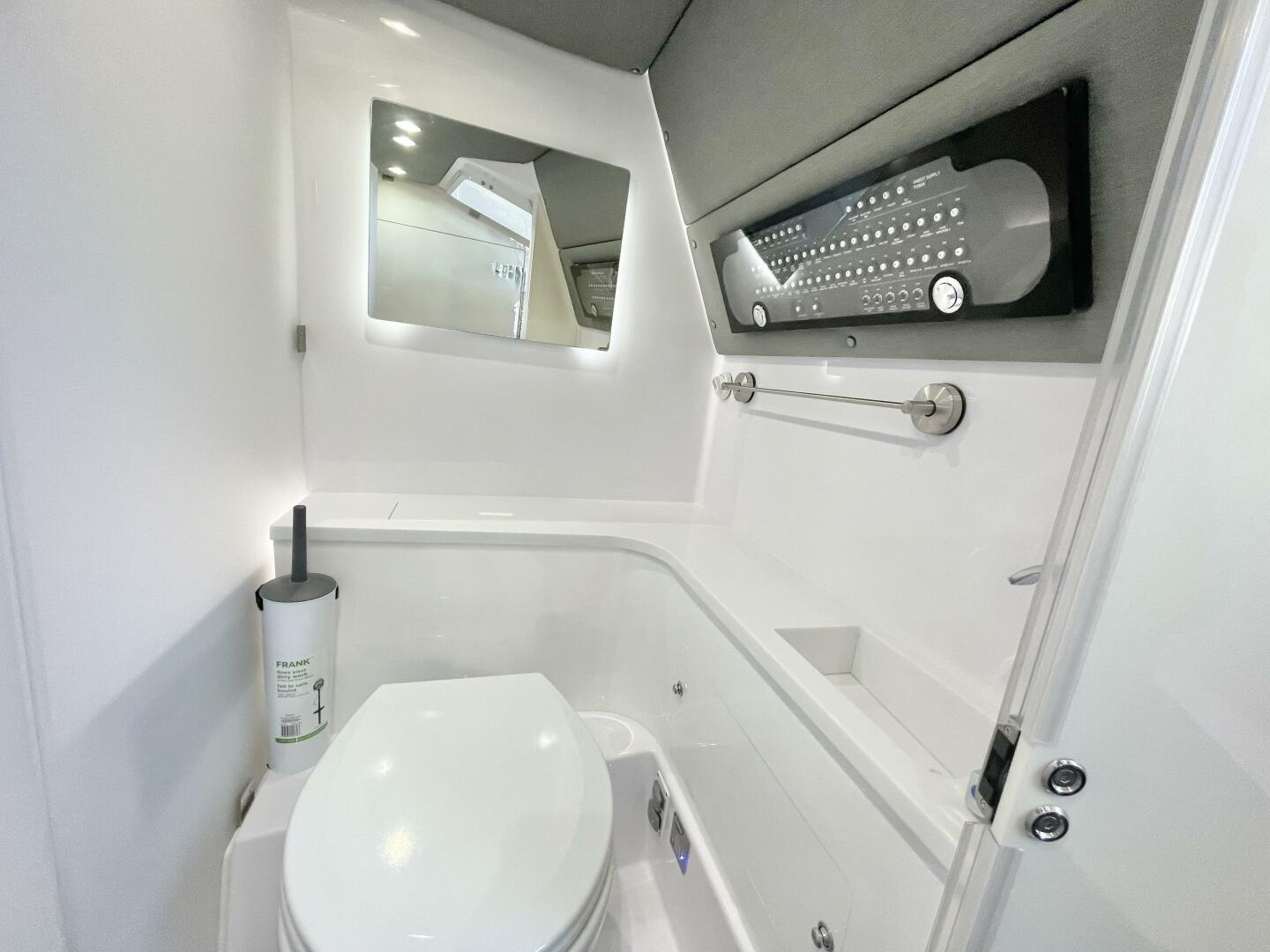 37ft Axopar Yacht For Sale