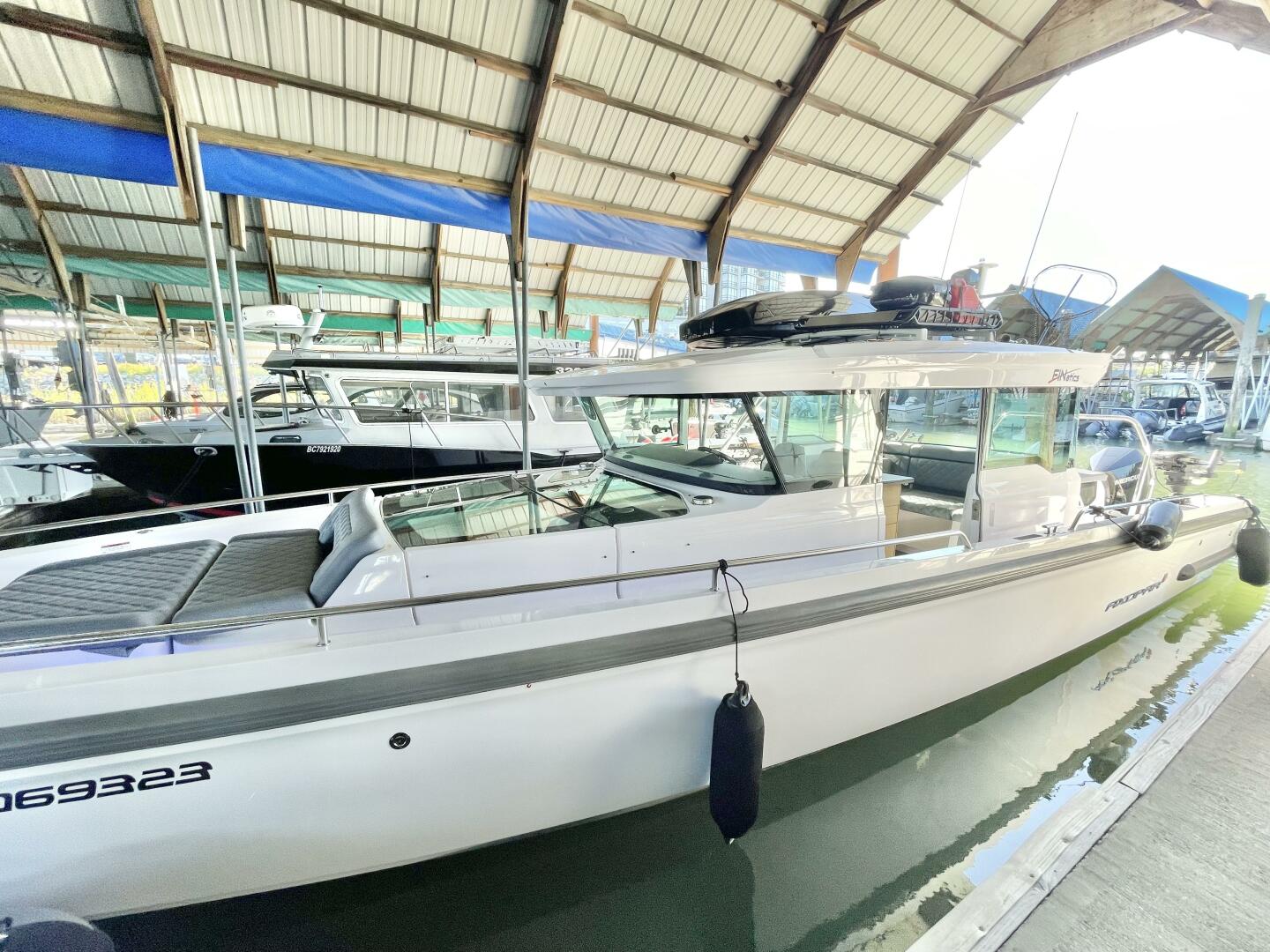 37ft Axopar Yacht For Sale