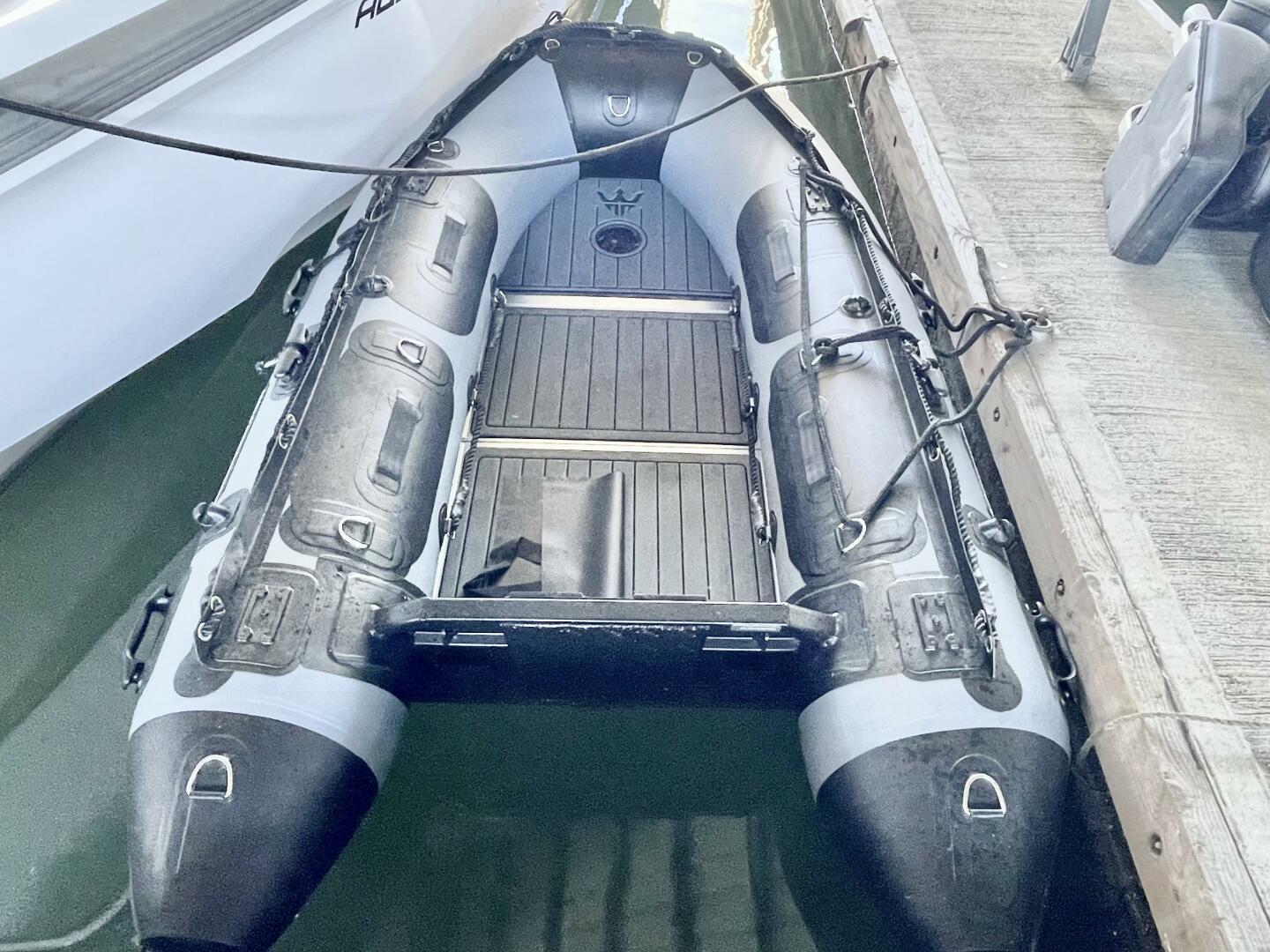 37ft Axopar Yacht For Sale