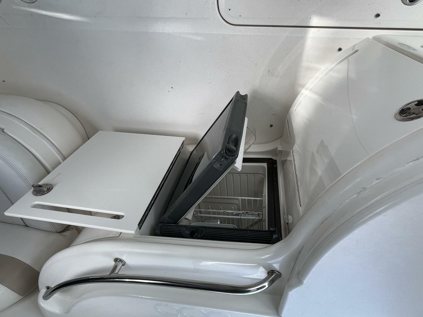 29ft Sea Ray Yacht For Sale