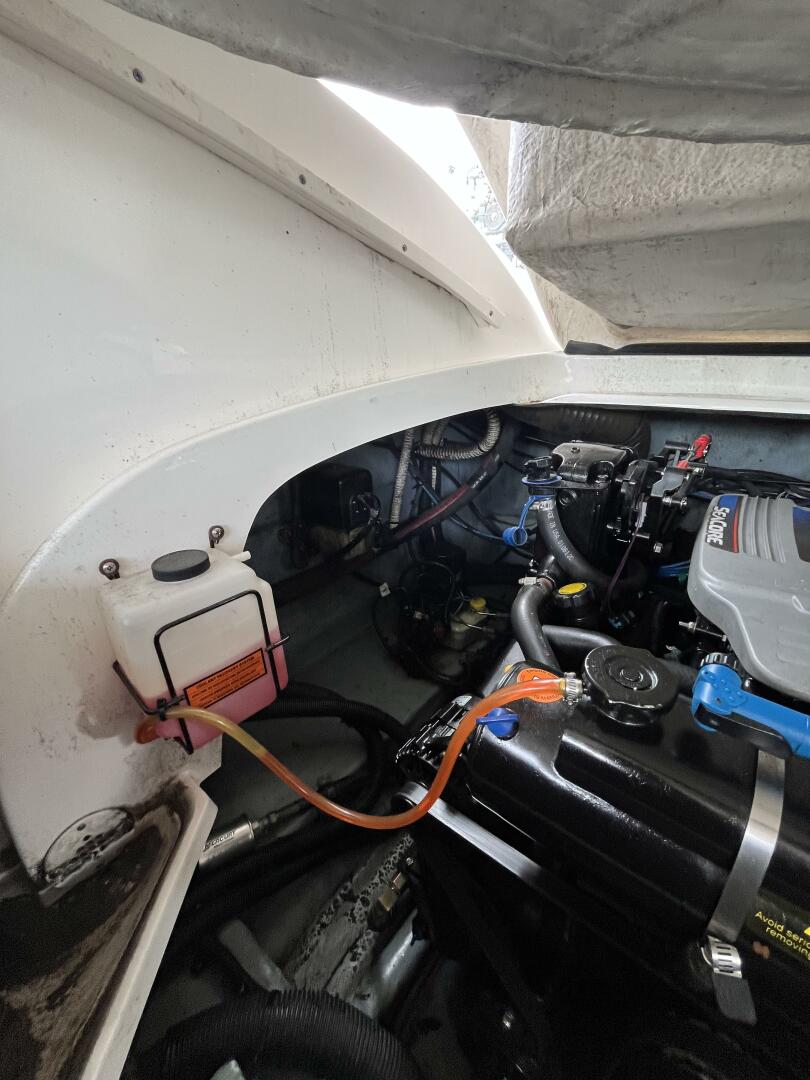 29ft Sea Ray Yacht For Sale