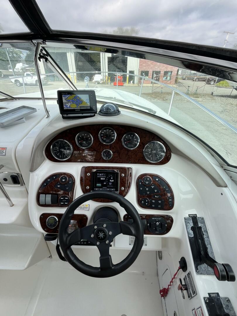 29ft Sea Ray Yacht For Sale