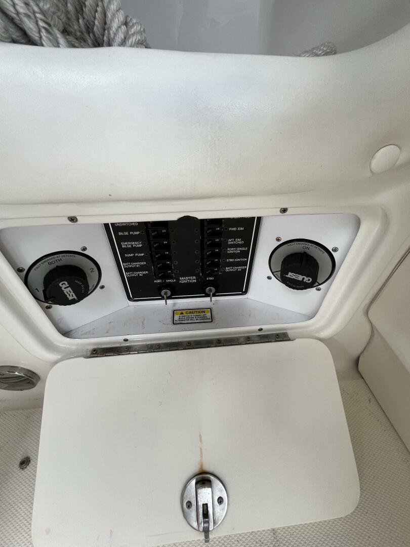 29ft Sea Ray Yacht For Sale