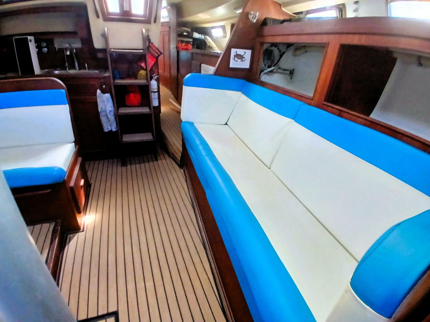 Aloha 41ft Morgan Yacht For Sale