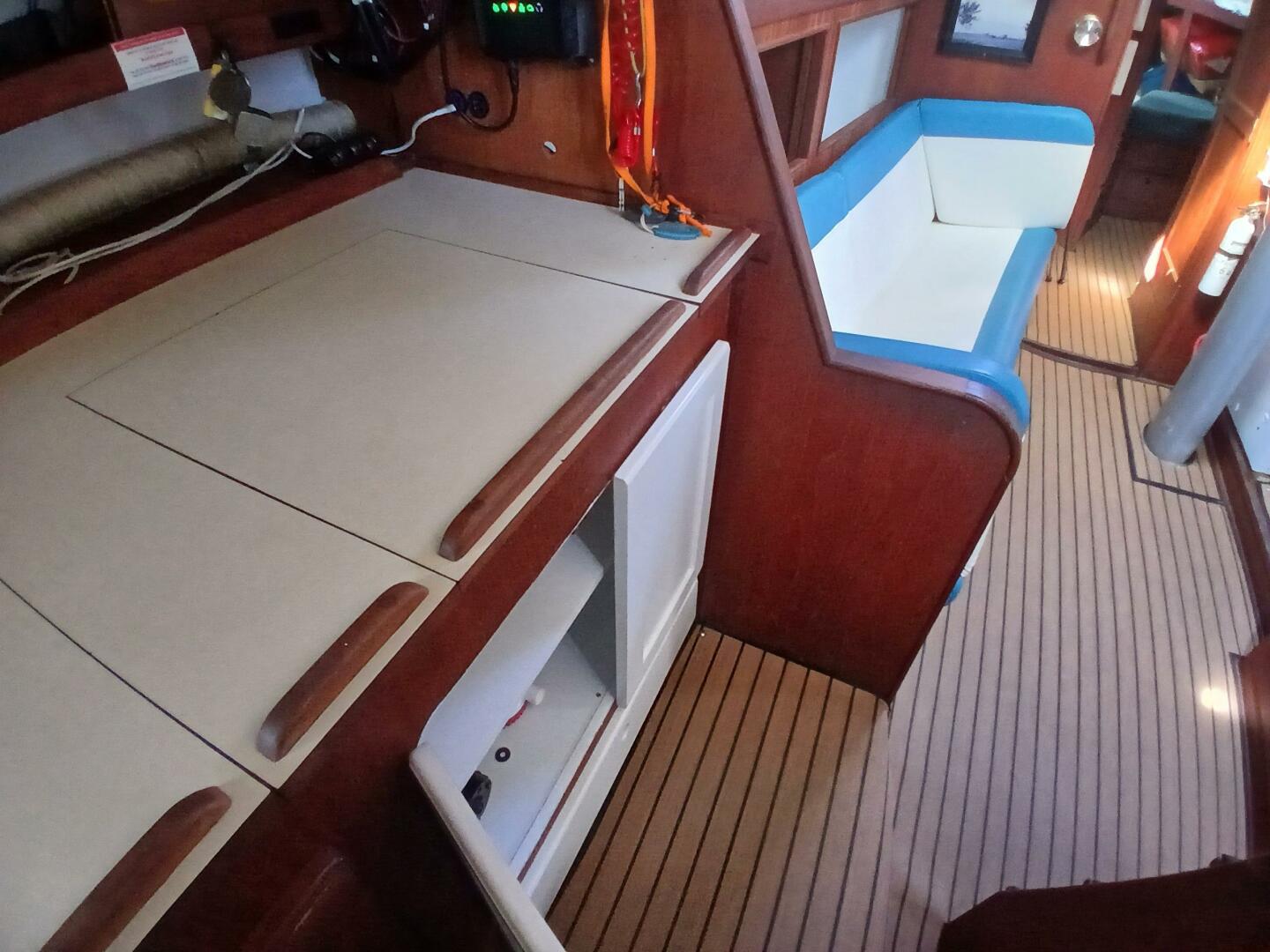 Aloha 41ft Morgan Yacht For Sale