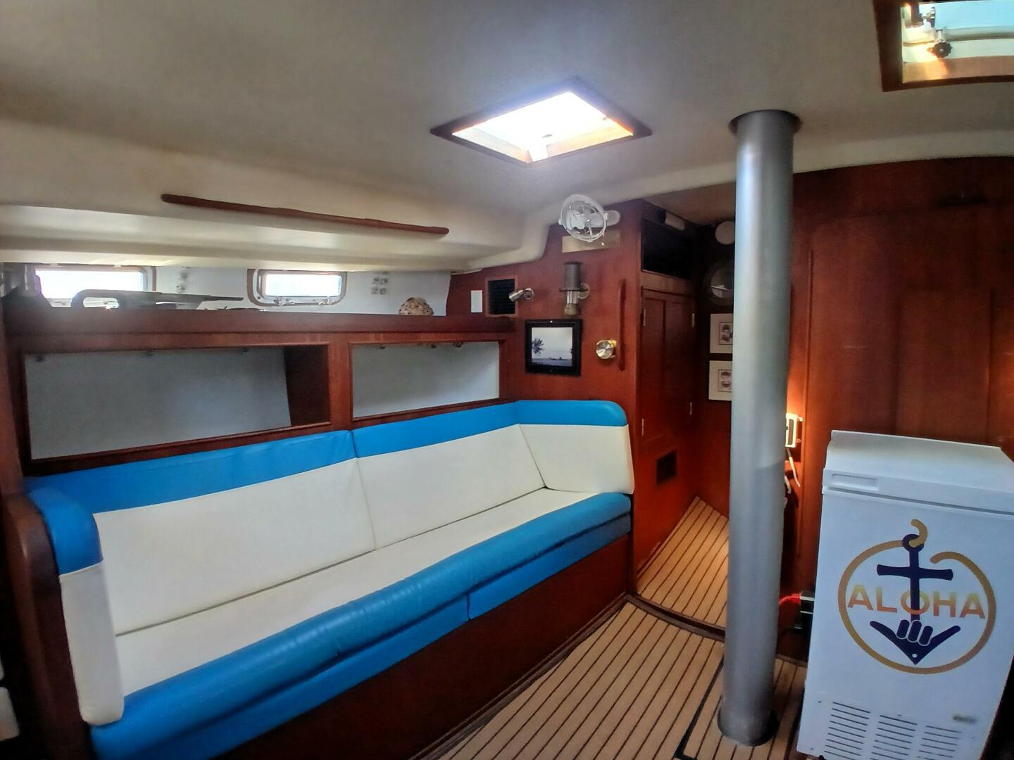 Aloha 41ft Morgan Yacht For Sale
