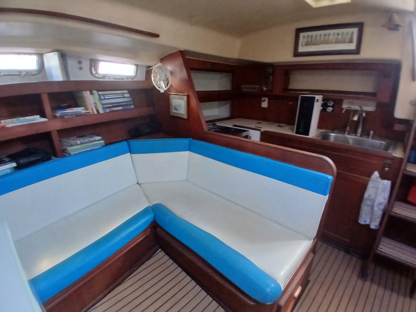 Aloha 41ft Morgan Yacht For Sale