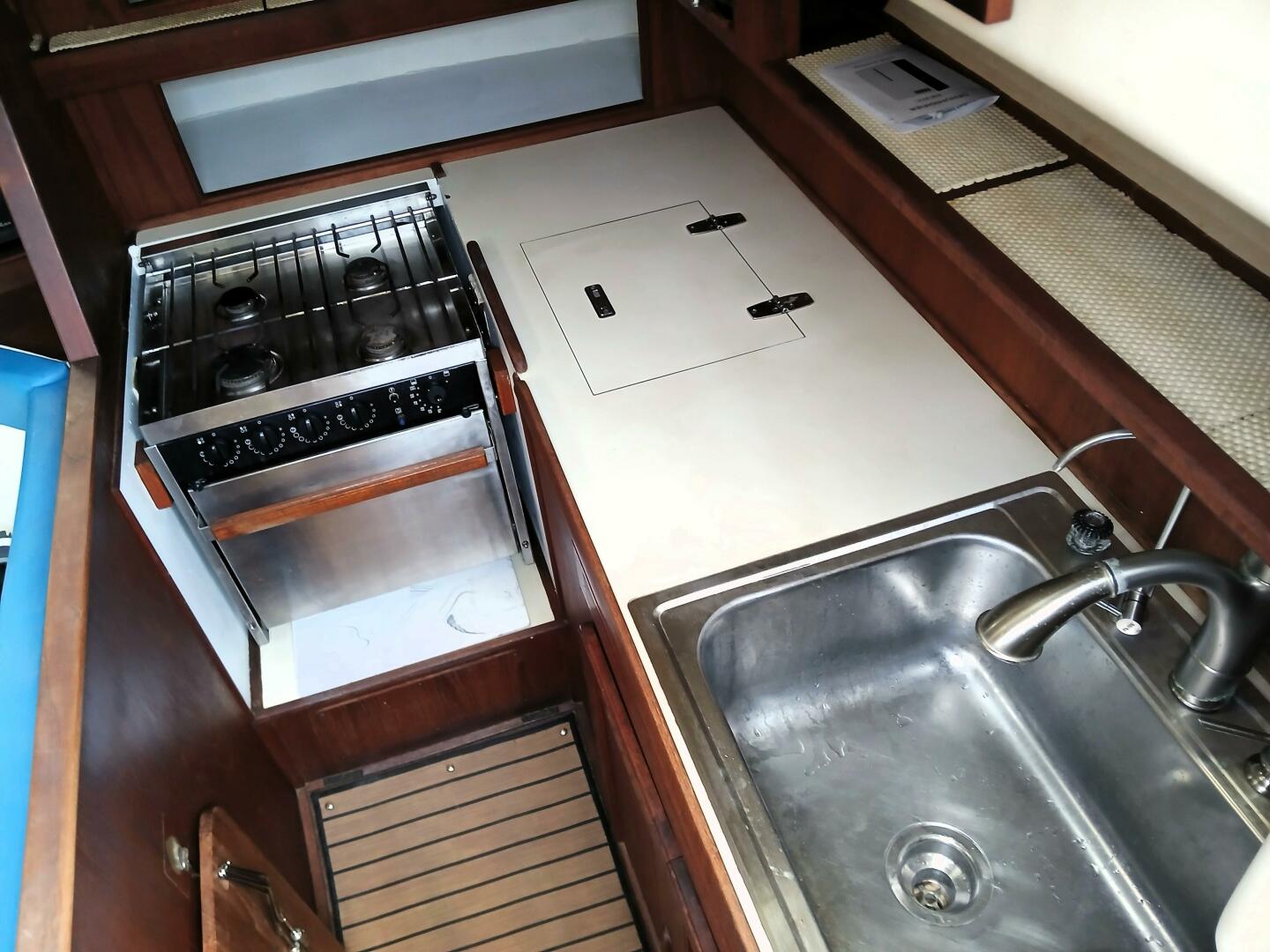 Aloha 41ft Morgan Yacht For Sale