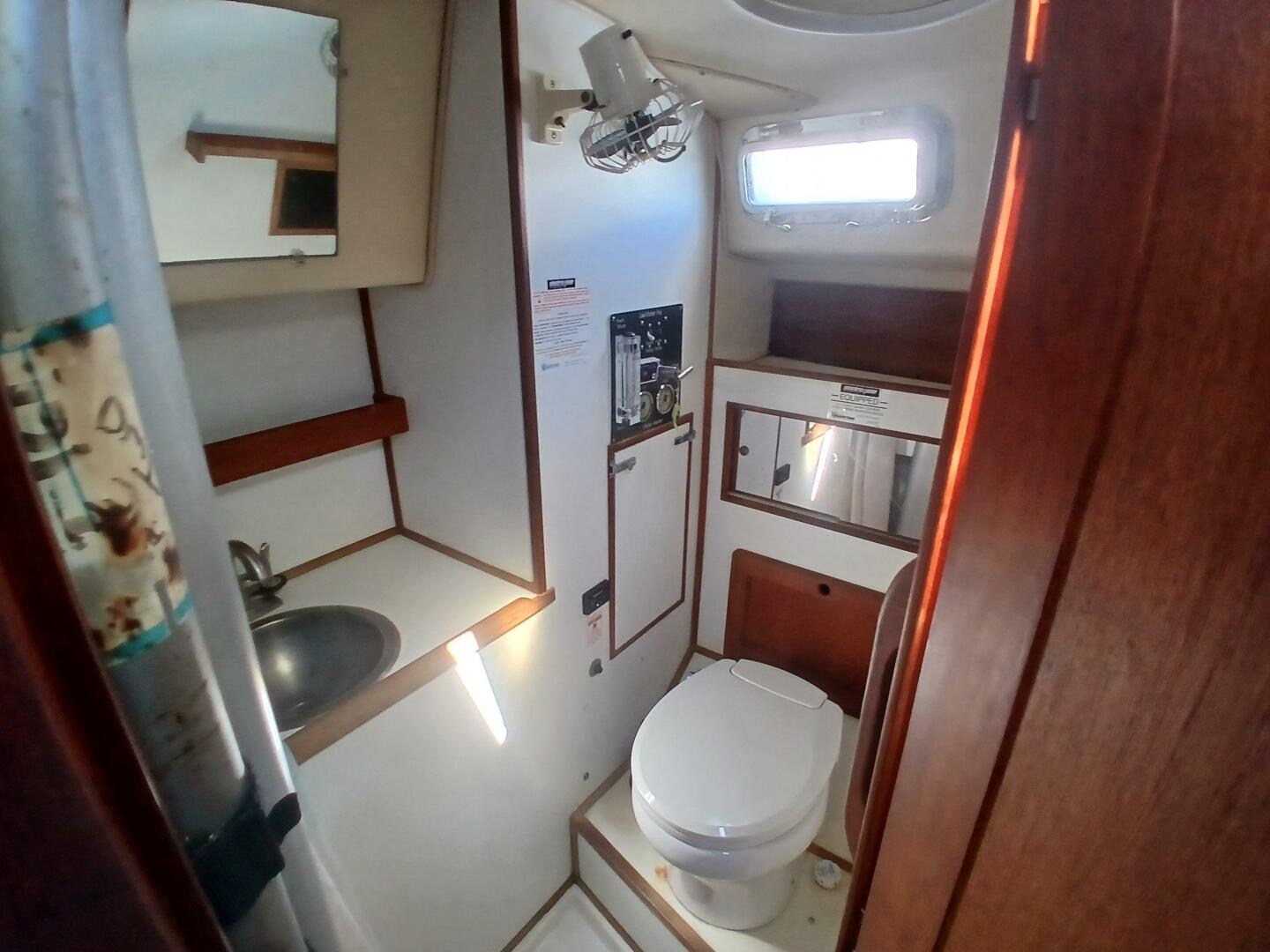 Aloha 41ft Morgan Yacht For Sale