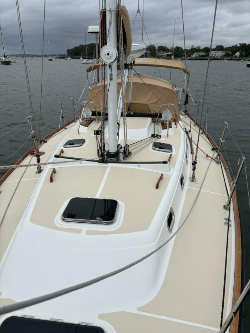 Nightwatch 37ft Tartan Yacht For Sale