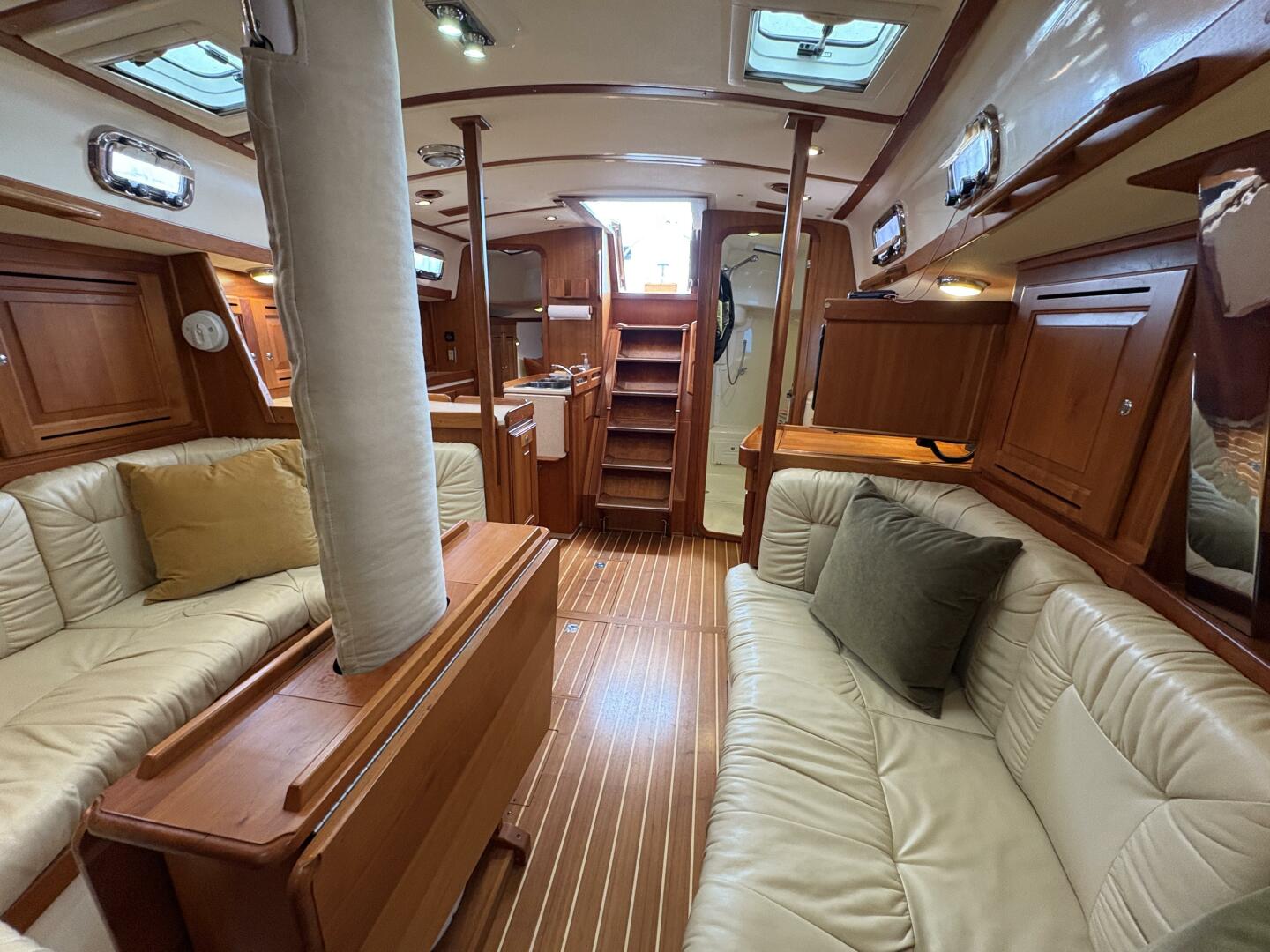 Nightwatch 37ft Tartan Yacht For Sale
