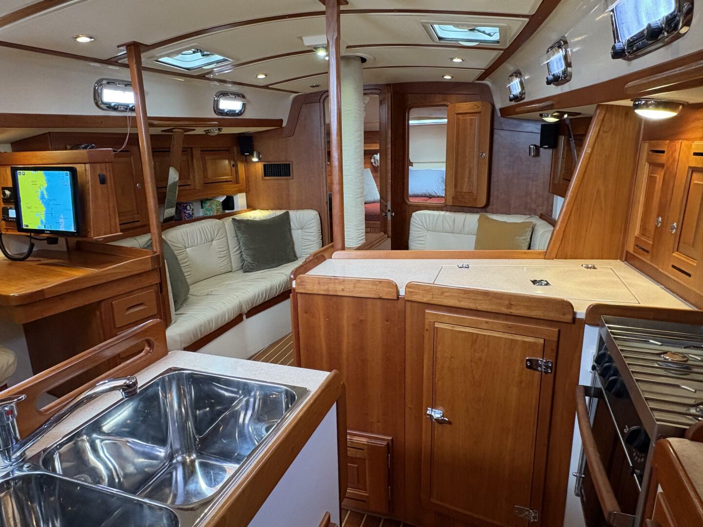 Nightwatch 37ft Tartan Yacht For Sale
