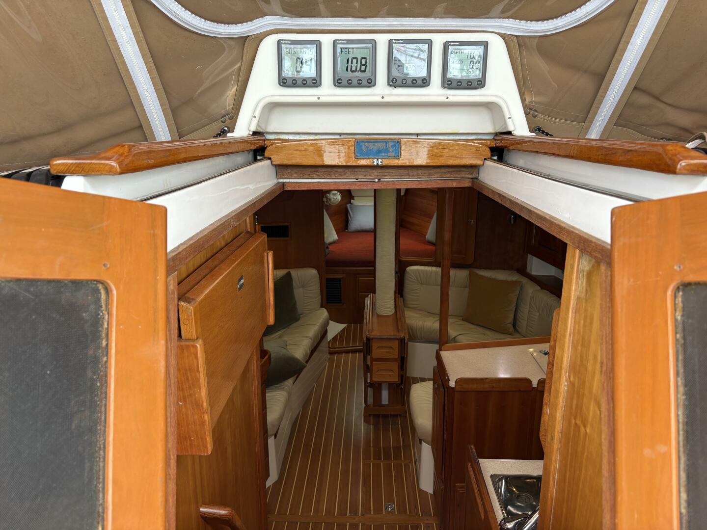 Nightwatch 37ft Tartan Yacht For Sale