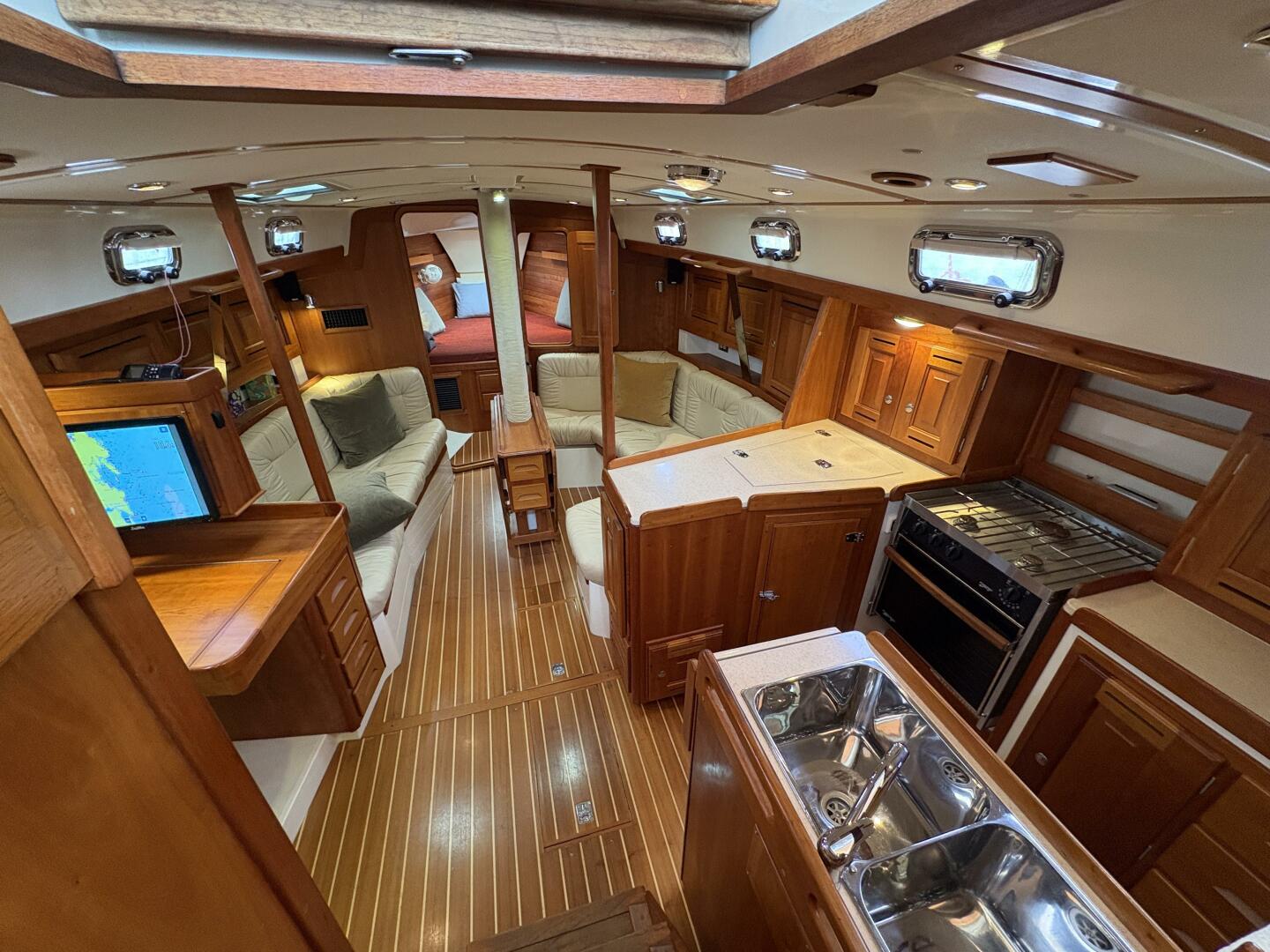 Nightwatch 37ft Tartan Yacht For Sale