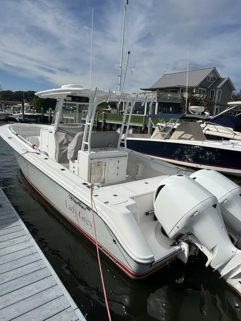 32ft Edgewater Yacht For Sale