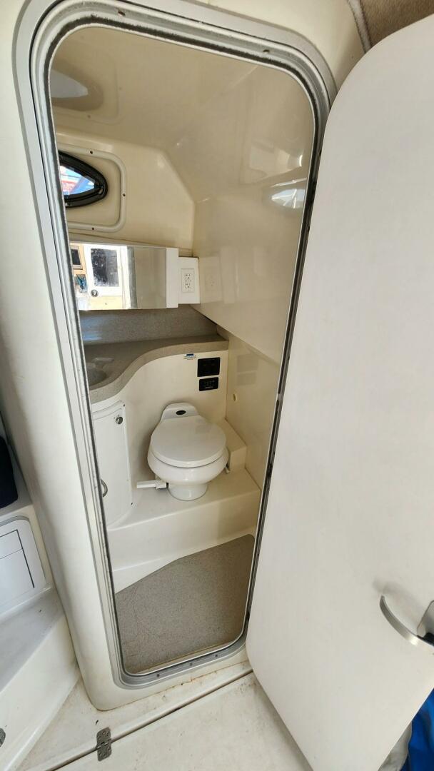 29ft Wellcraft Yacht For Sale