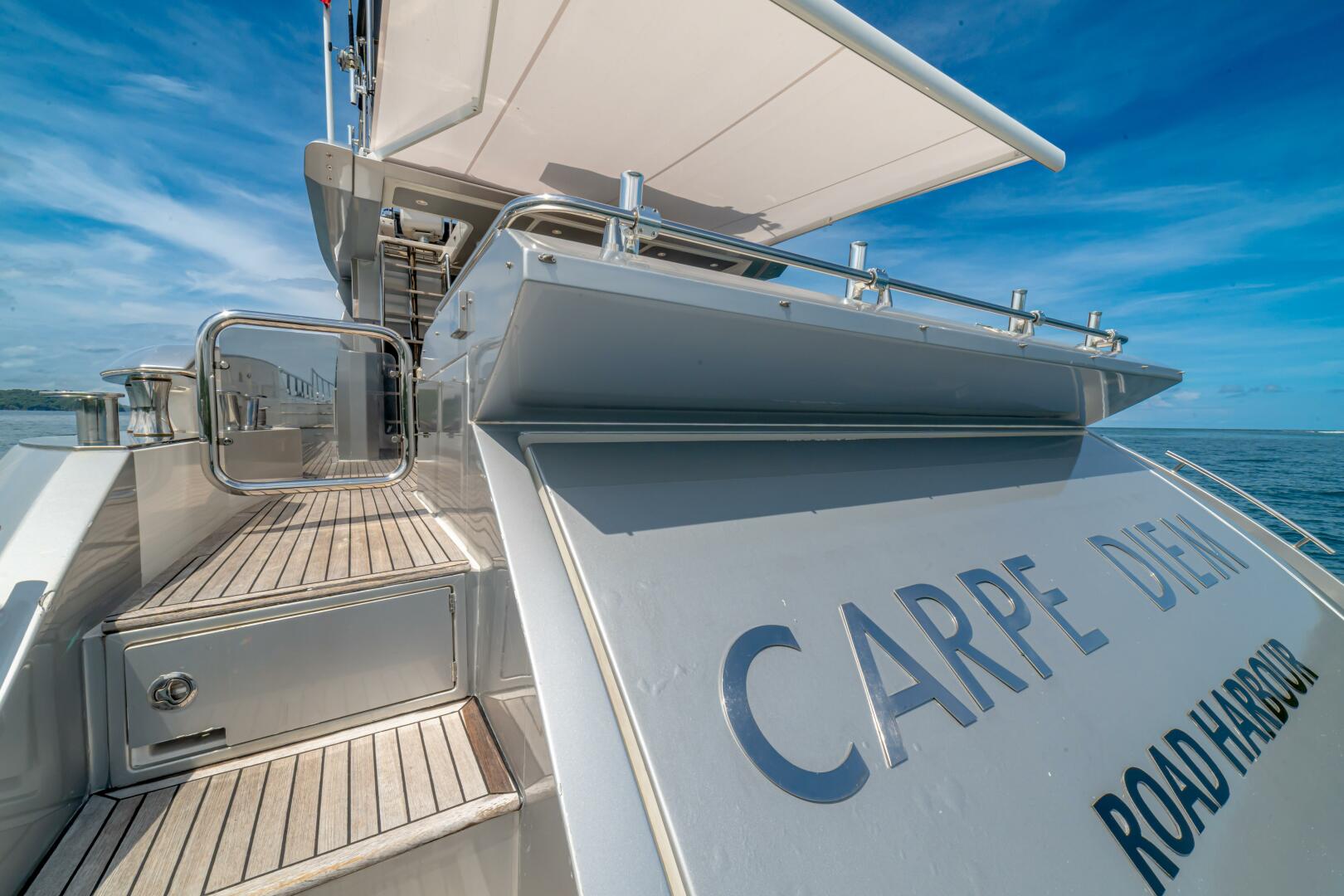 2017 Azimut 77 