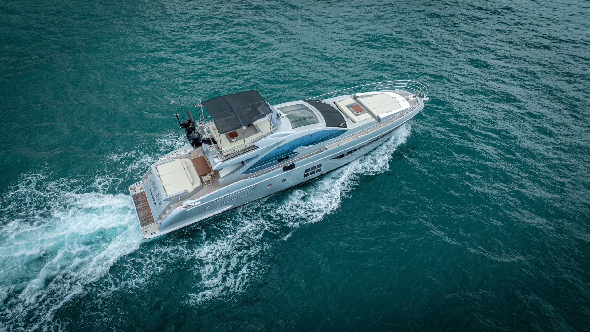 2017 Azimut 77 