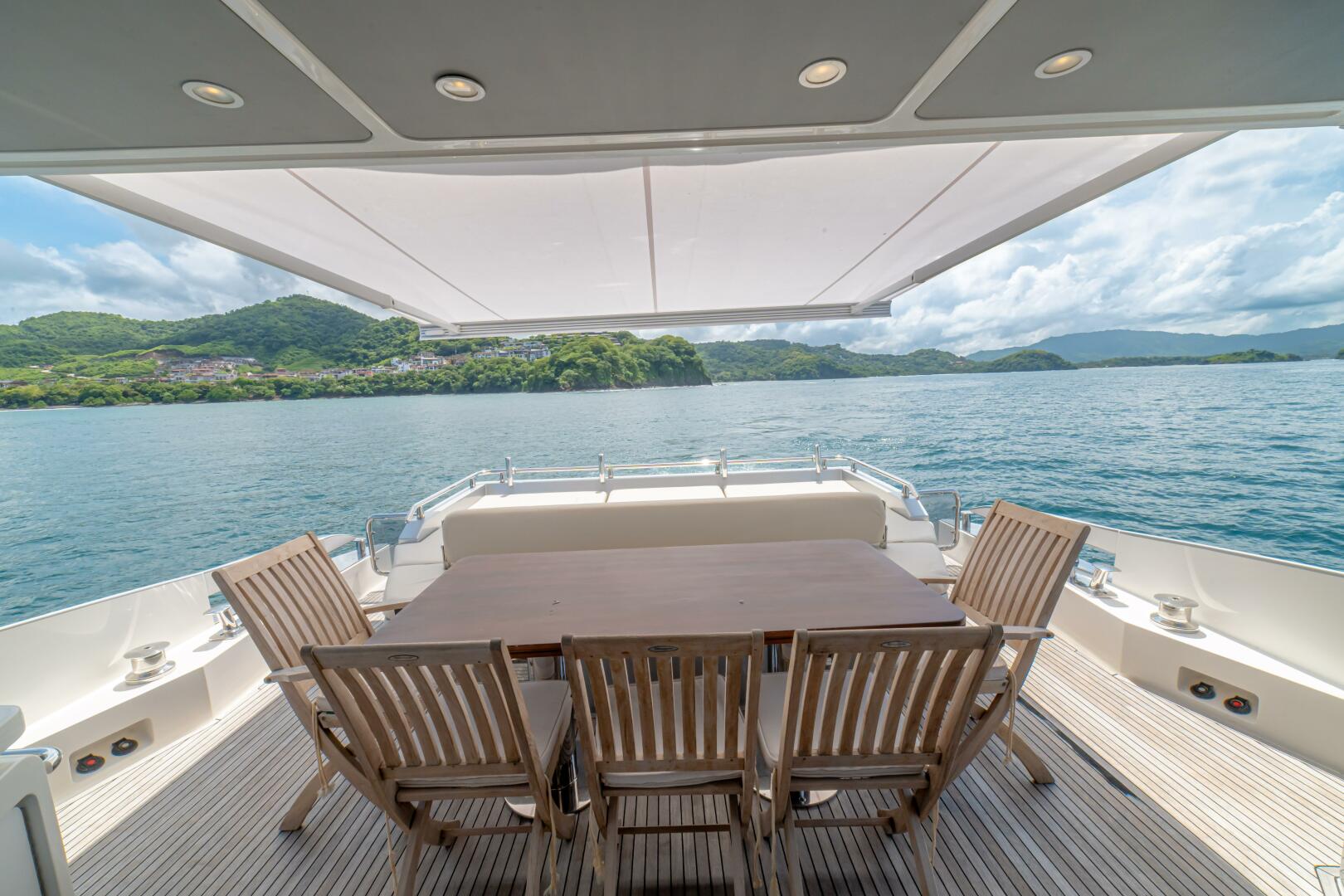 2017 Azimut 77 