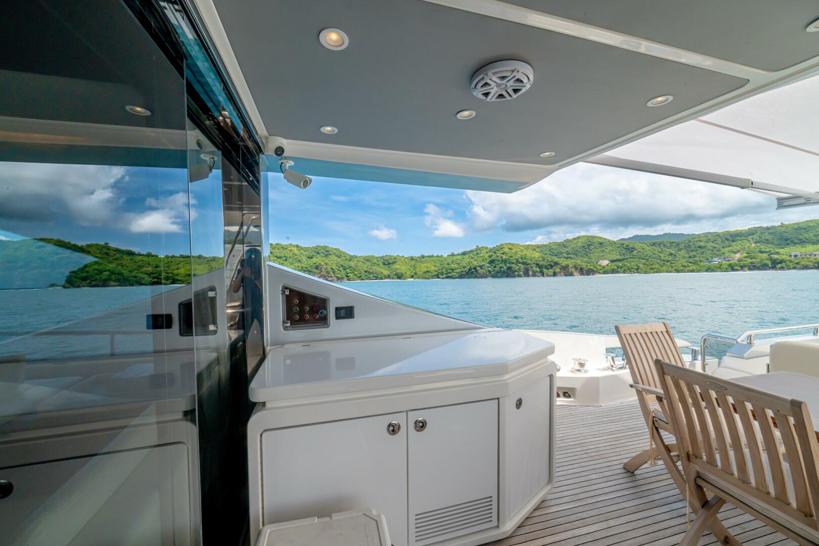 2017 Azimut 77 