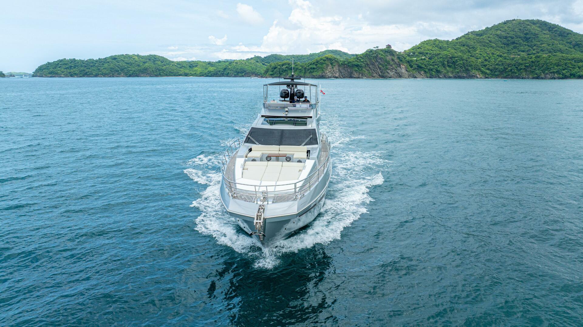2017 Azimut 77 