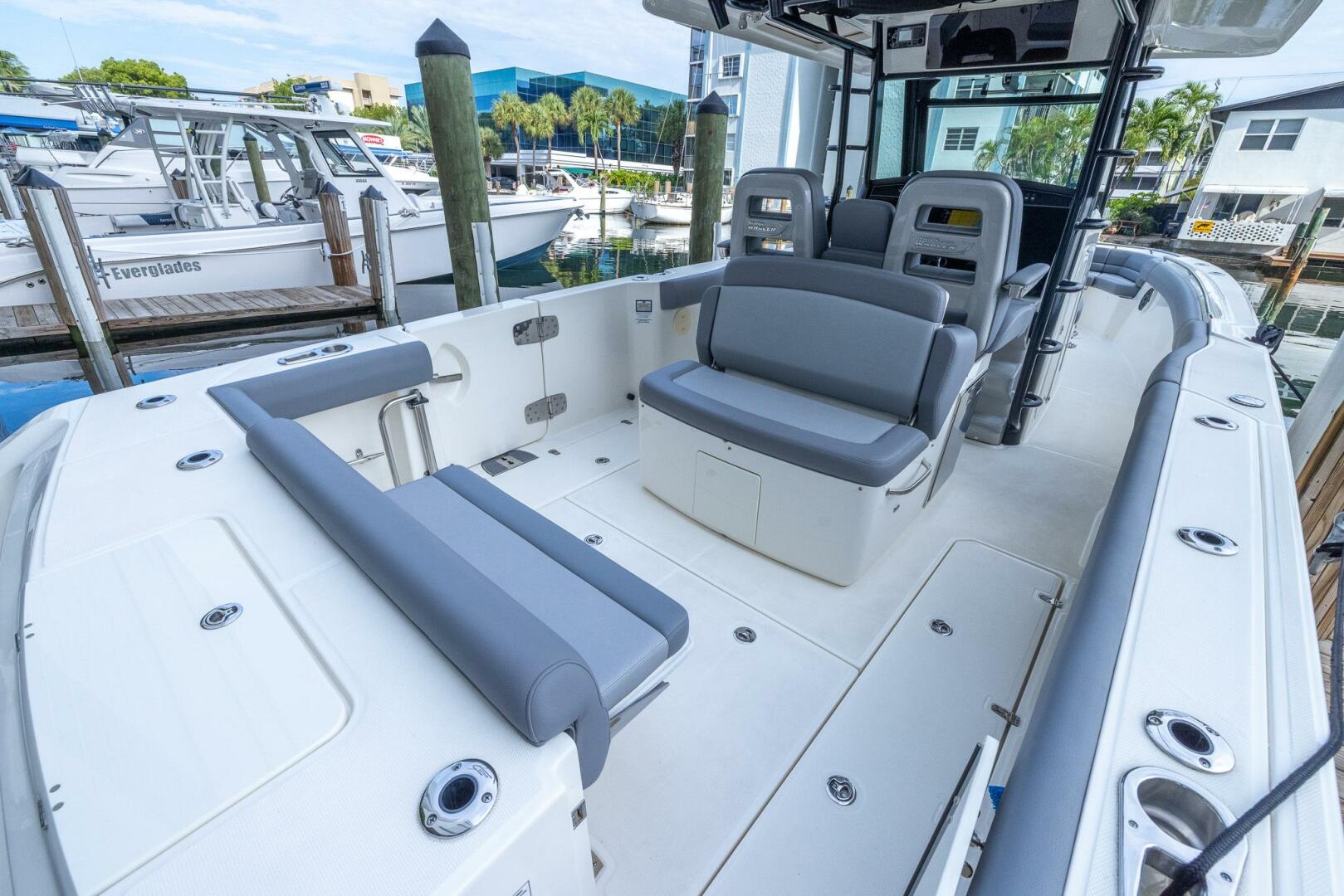 REEL DANCER 33ft Boston Whaler Yacht For Sale