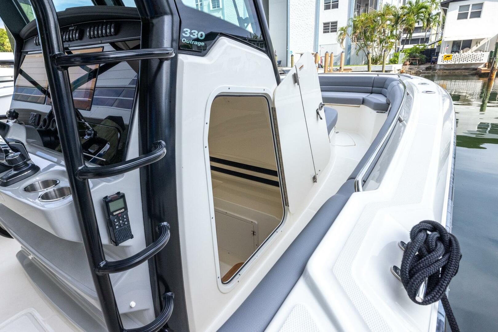 REEL DANCER 33ft Boston Whaler Yacht For Sale