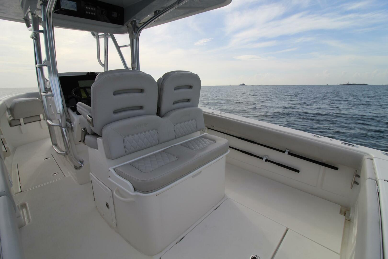 30ft Jupiter Yacht For Sale