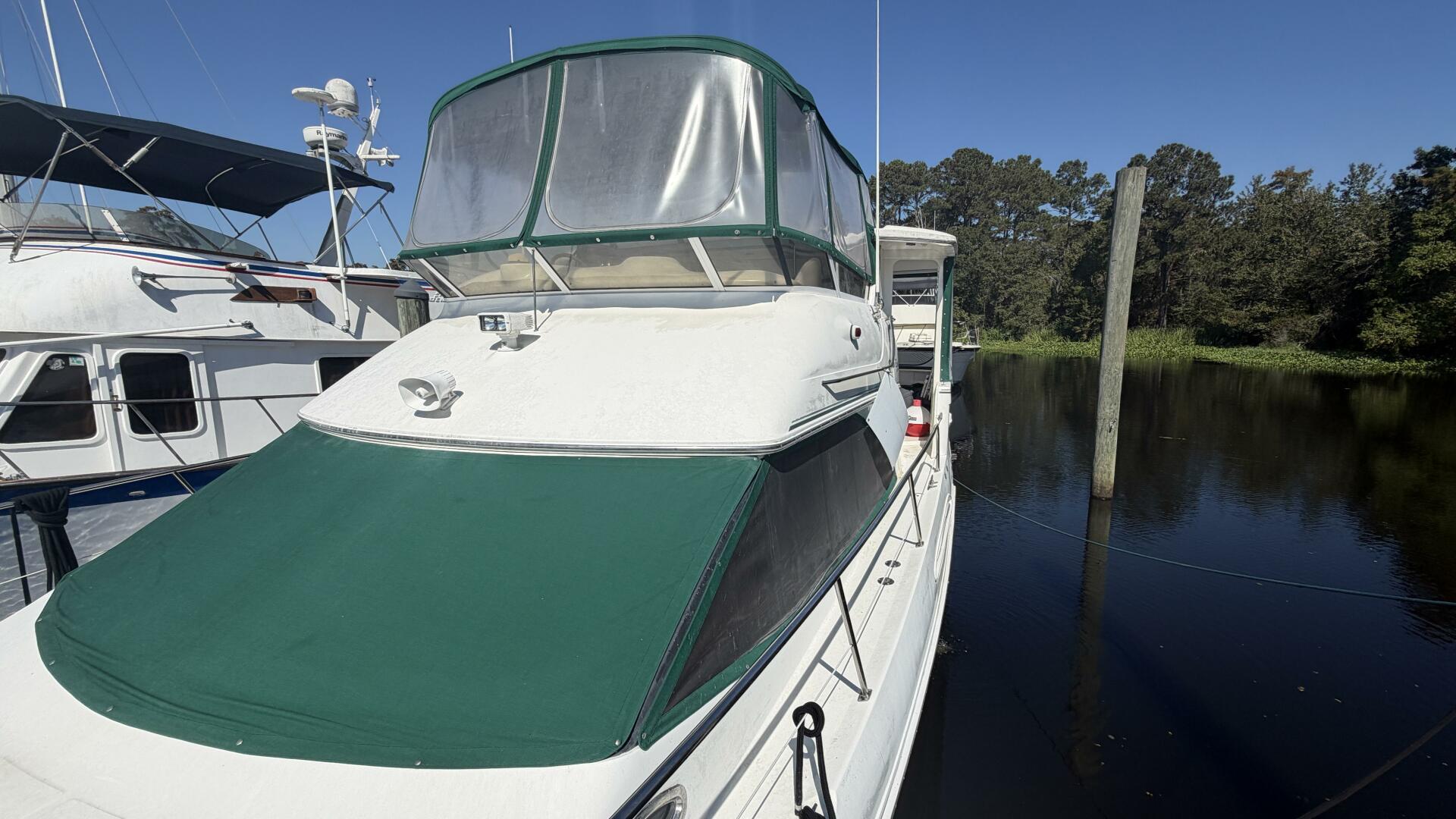 Our Way 38ft Sea Ray Yacht For Sale