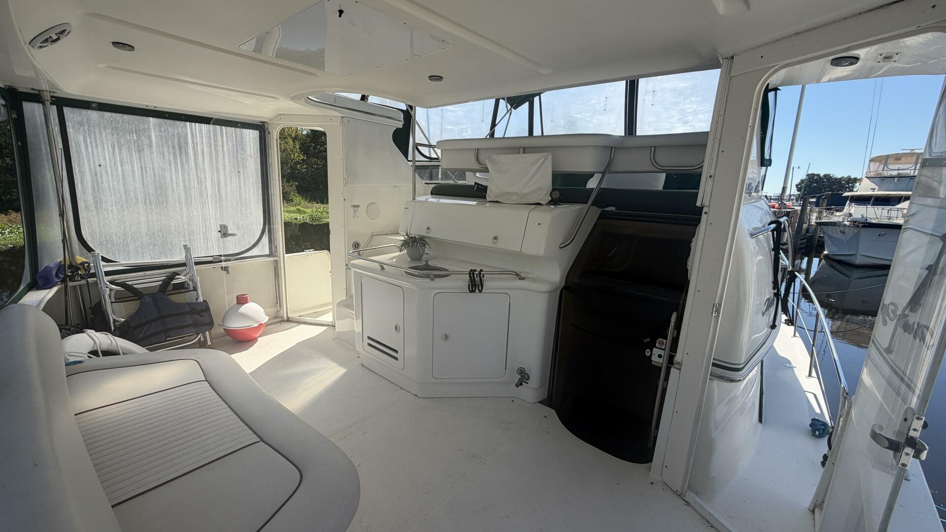 Our Way 38ft Sea Ray Yacht For Sale