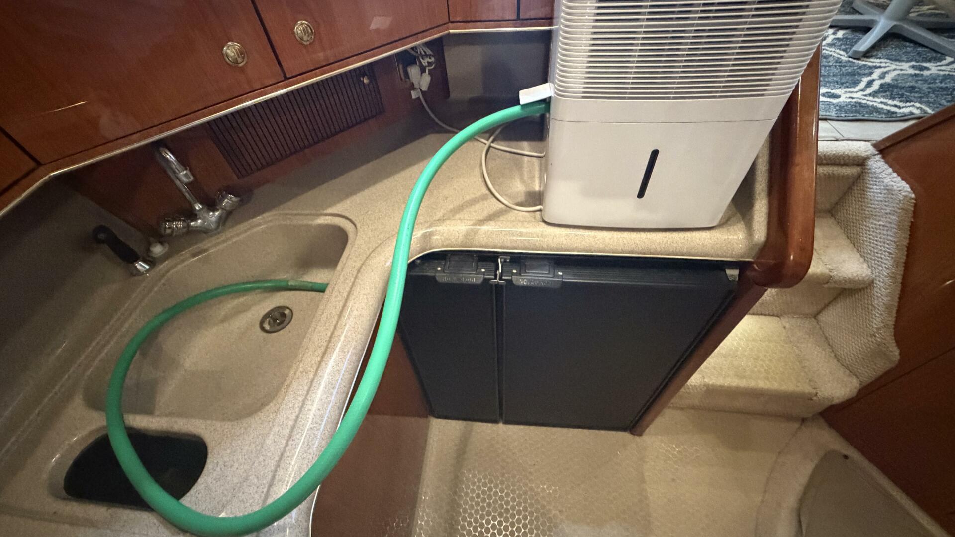 Our Way 38ft Sea Ray Yacht For Sale