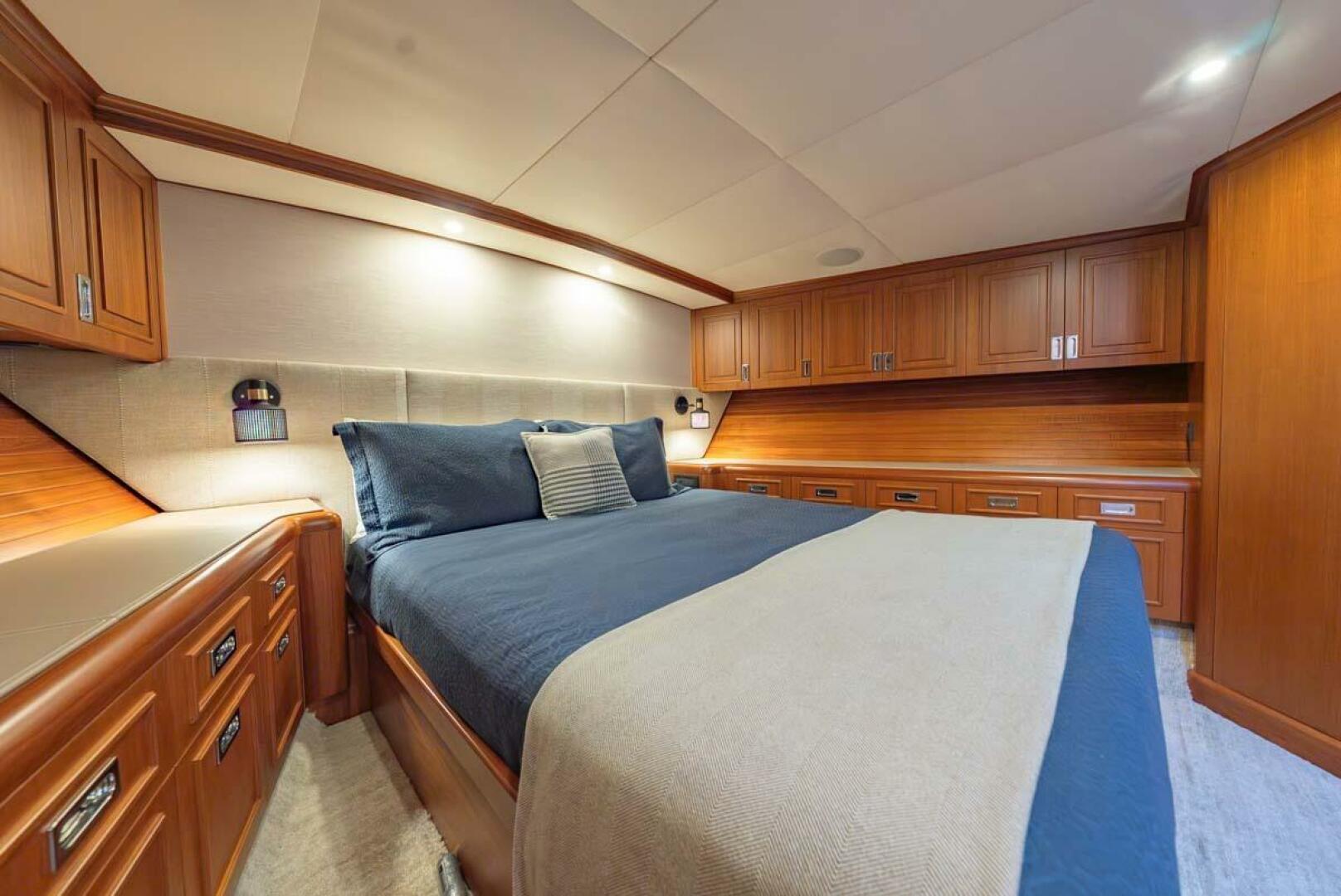 CATCH 87ft Feadship Yacht For Sale