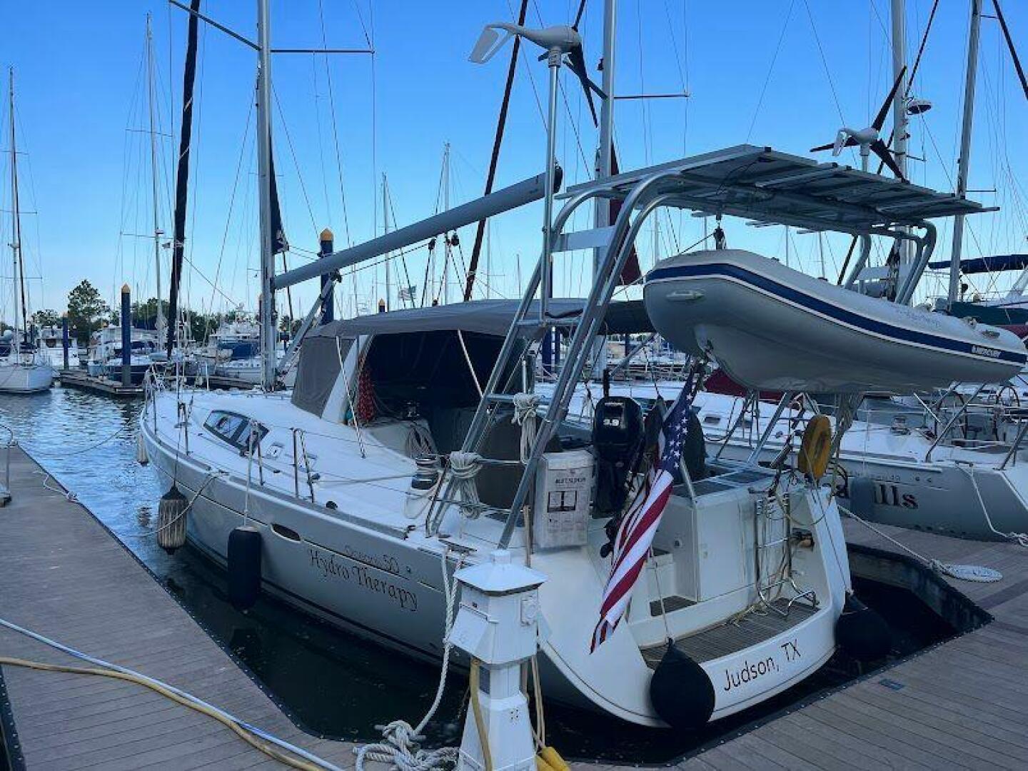 HYDRO THERAPY 50ft Beneteau Yacht For Sale