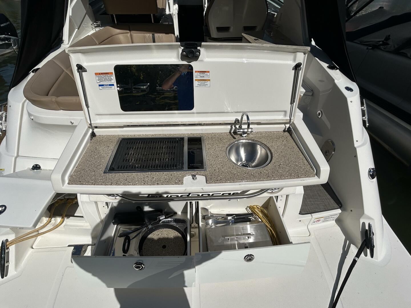35ft Sea Ray Yacht For Sale