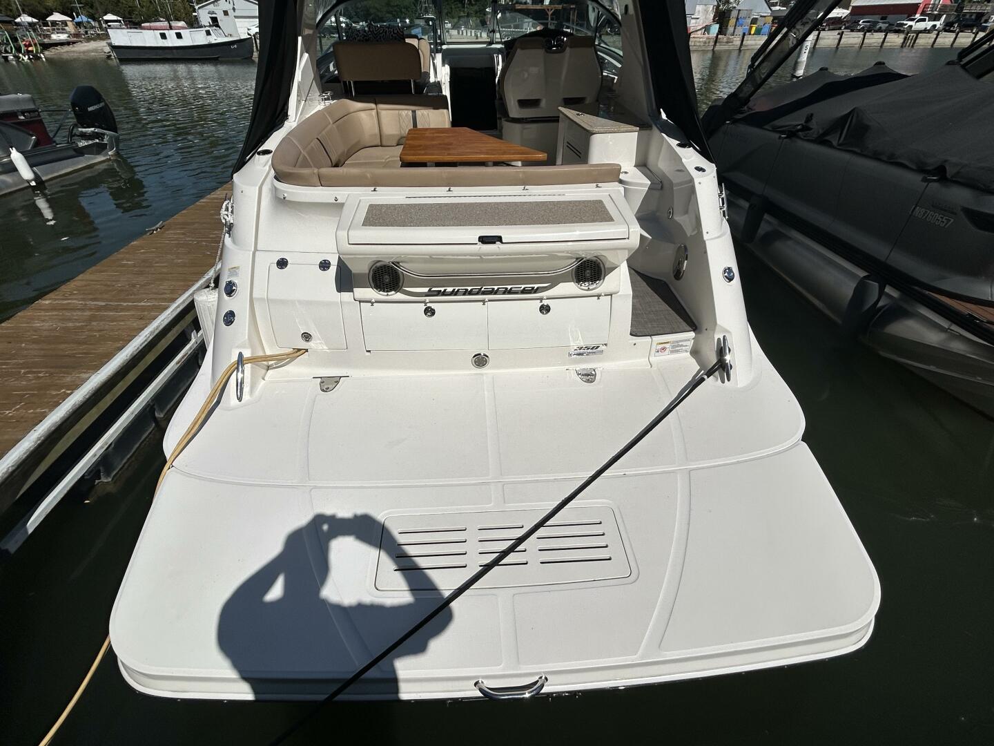 35ft Sea Ray Yacht For Sale