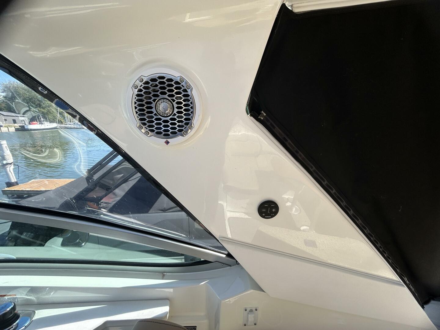 35ft Sea Ray Yacht For Sale