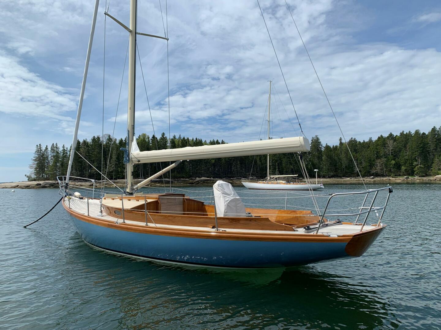 34ft Custom Yacht For Sale