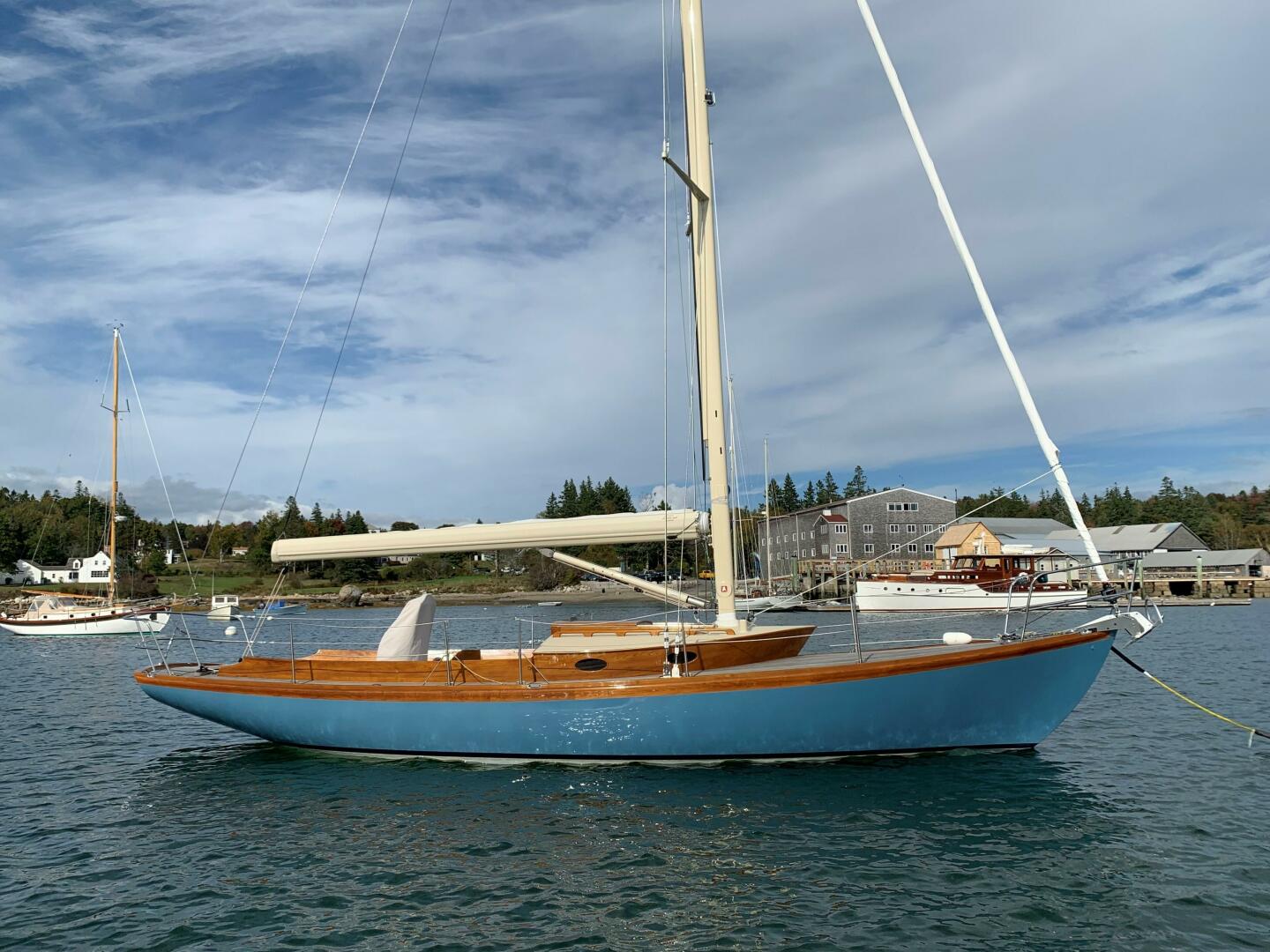 34ft Custom Yacht For Sale