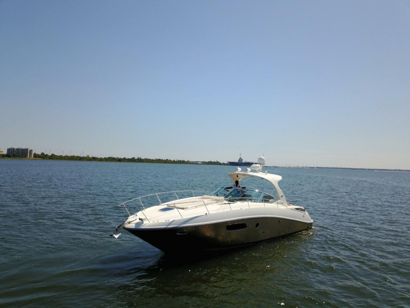 100MILL 35ft Sea Ray Yacht For Sale
