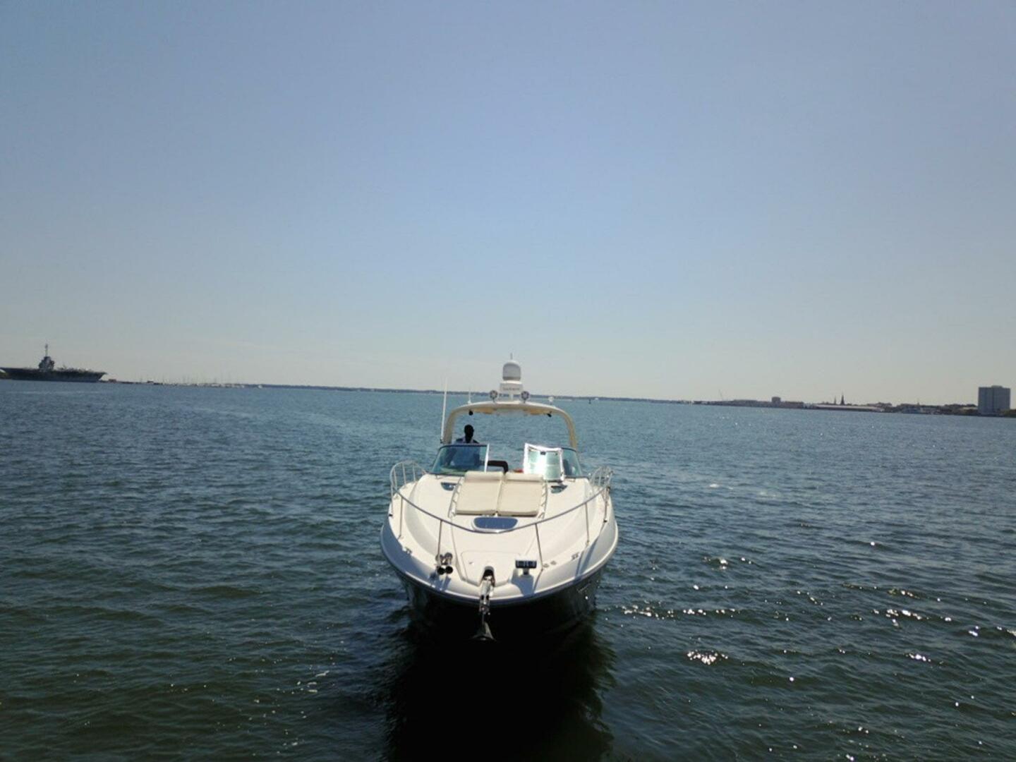 100MILL 35ft Sea Ray Yacht For Sale
