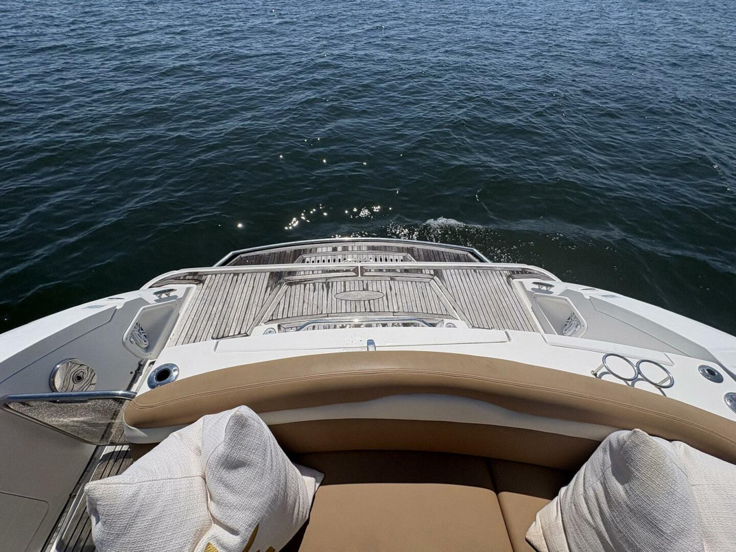 100MILL 35ft Sea Ray Yacht For Sale
