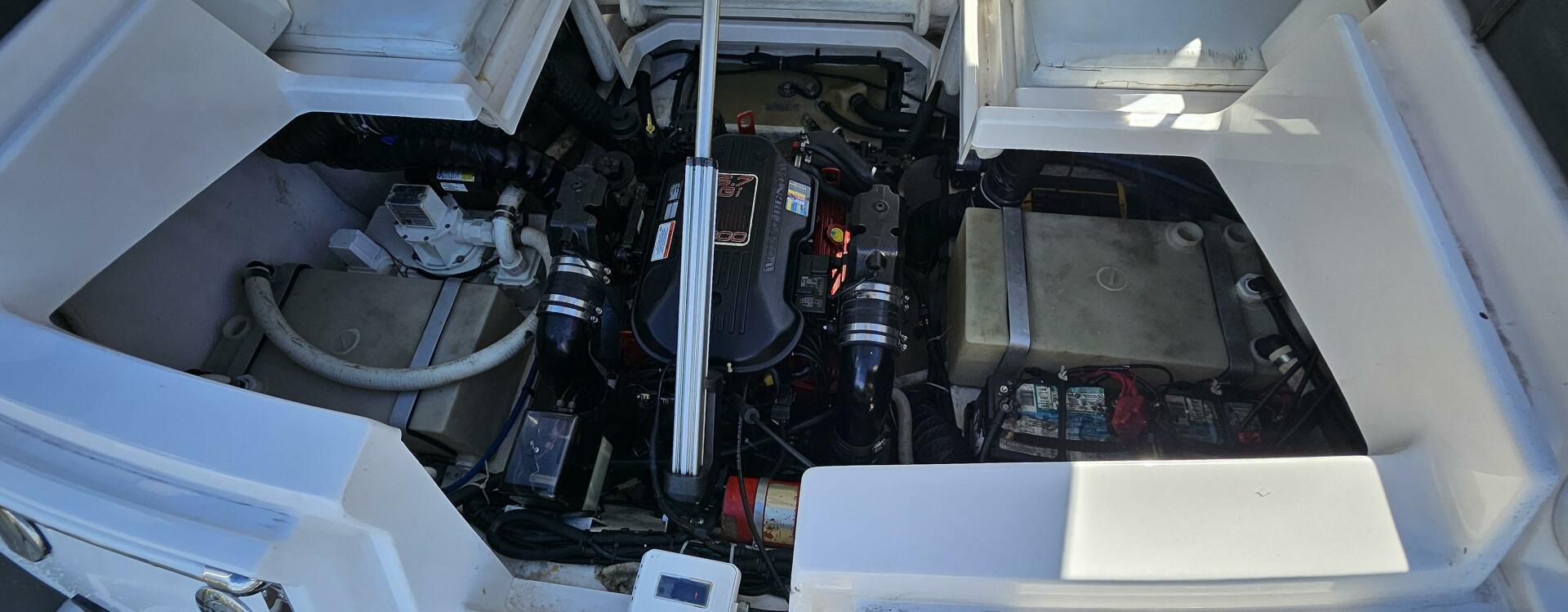 27ft Regal Yacht For Sale