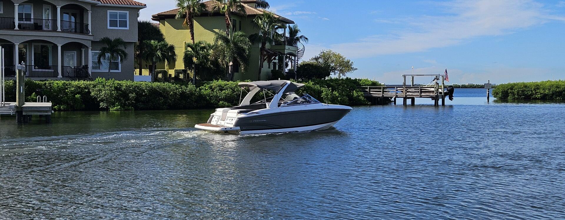 27ft Regal Yacht For Sale