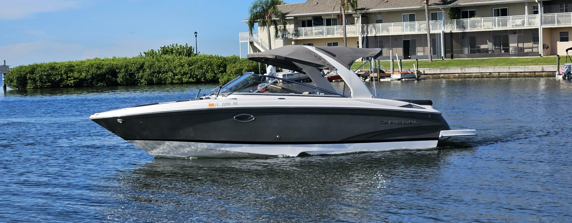 27ft Regal Yacht For Sale