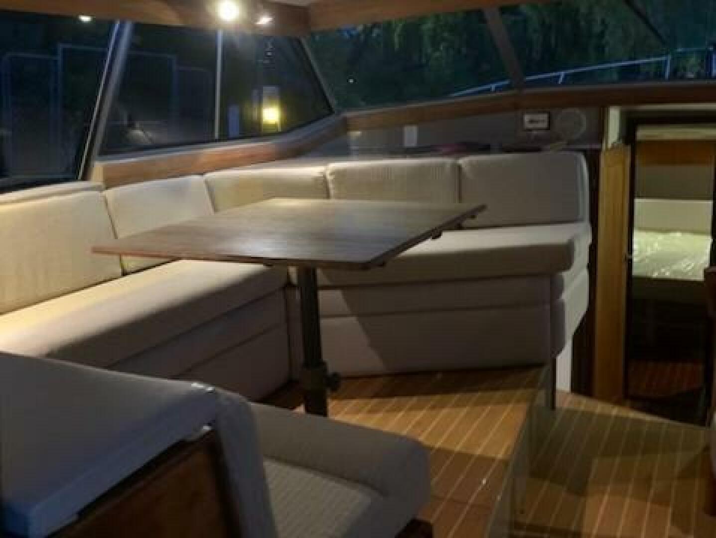 38ft Bayliner Yacht For Sale